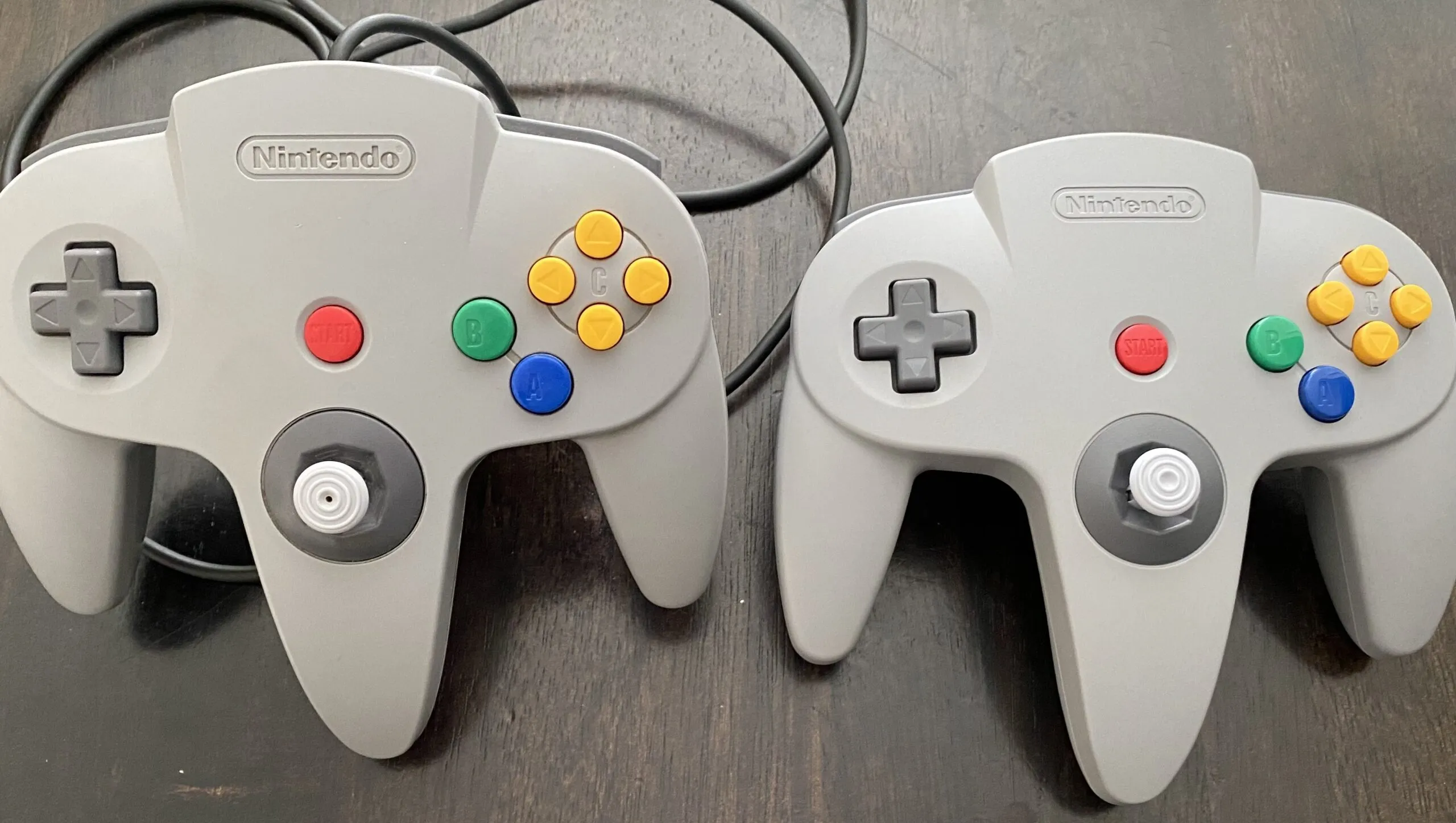 can you play nes emulators on a mac using ps4 controller