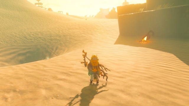 Link facing sinkhole in Gerudo Desert in The Legend of Zelda: Tears of the Kingdom.