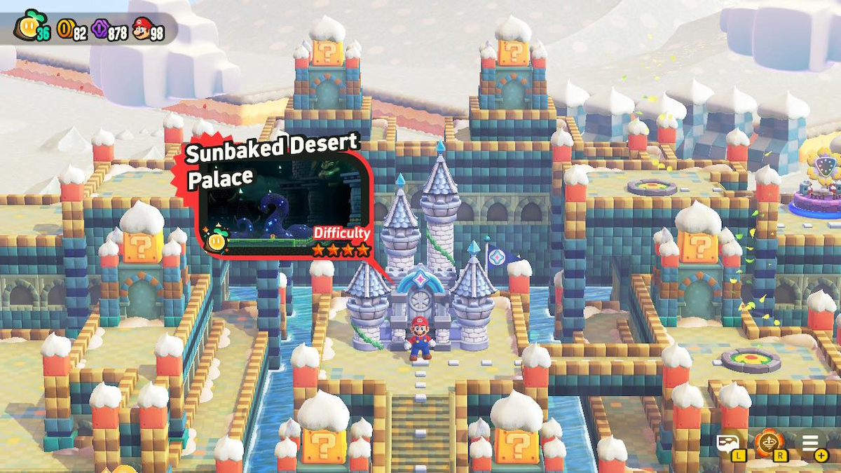 Mario standing by Sunbaked Desert Palace level entry in Sunbaked Desert