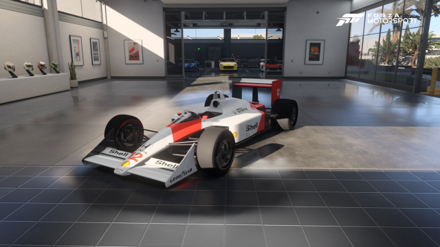 Mclaren mp4/4 в Forza Motorsport