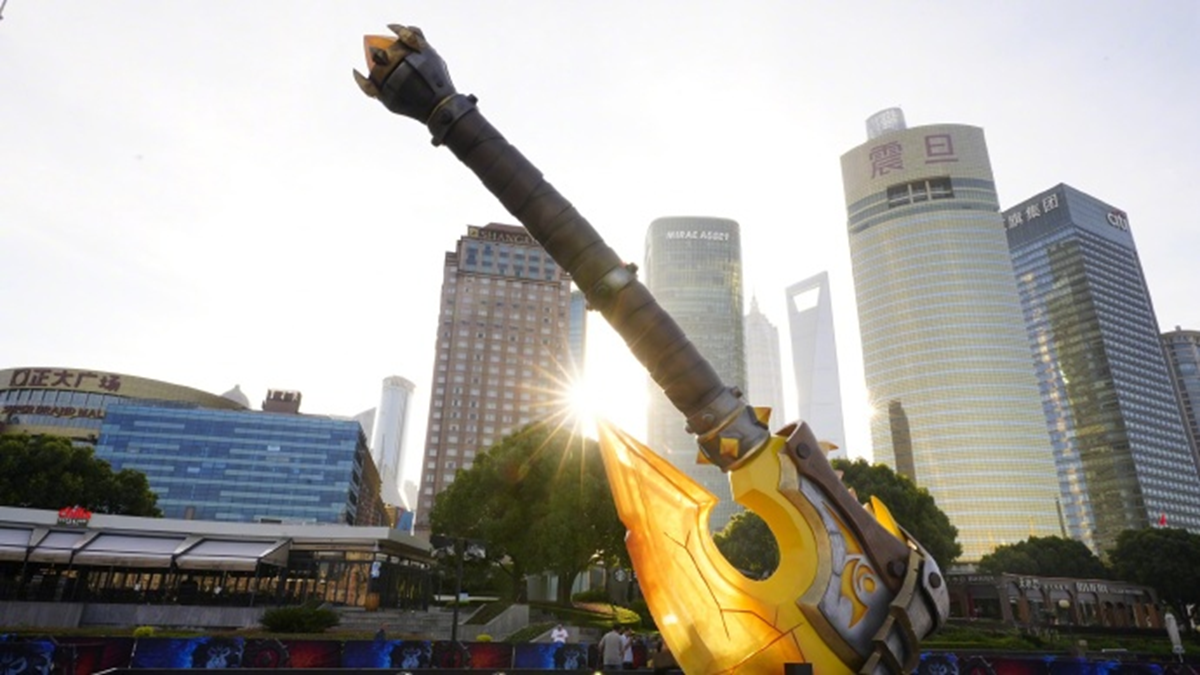 Blizzard China reveals massive Lightforged Gorehowl statue celebrating return of World of Warcraft