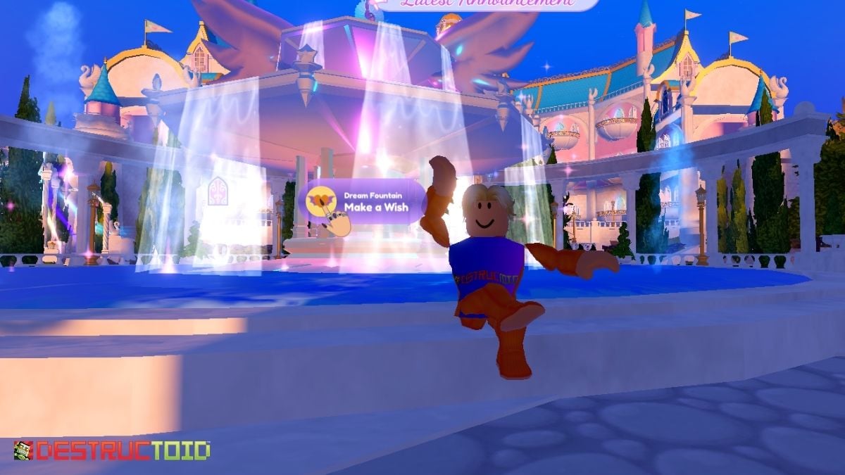 The fountain in Royale High to make a wish