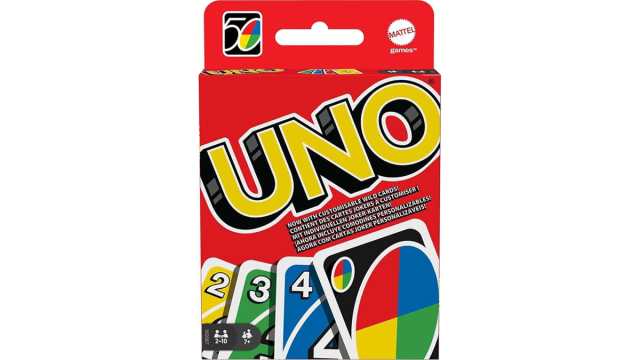 Uno card game