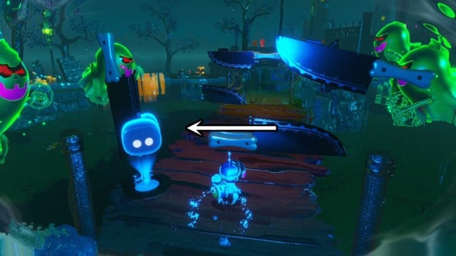 Astro Bot stopped time with ghosts throwing knives. An arrow points to a bot location.