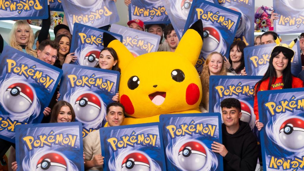 The Pokémon Company bate el récord mundial con creadores de contenido europeos, más de 20.000 cartas sin caja