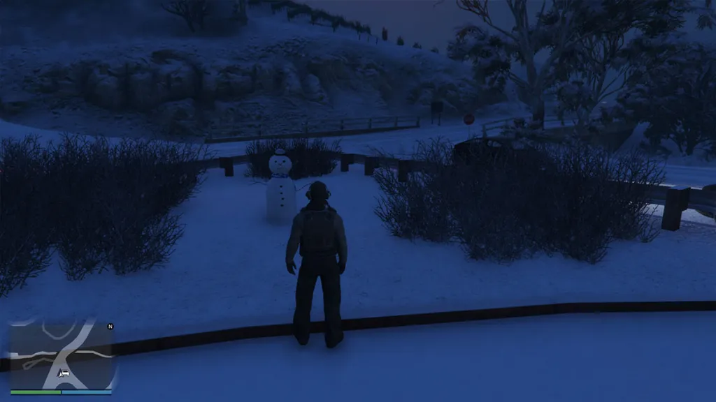 GTA Online Snowman 11