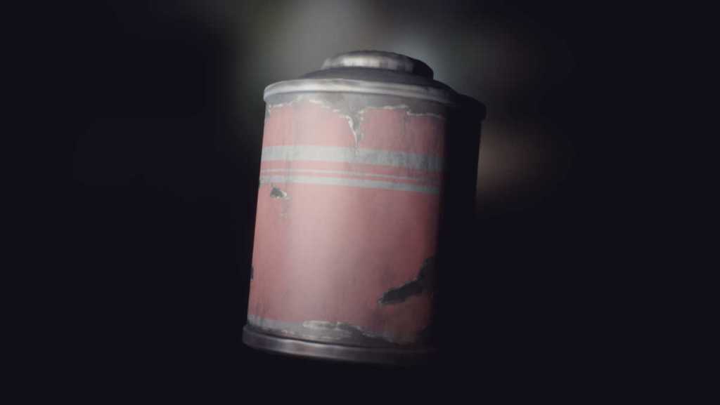 The can you need to look at in Lost Records: Bloom & Rage