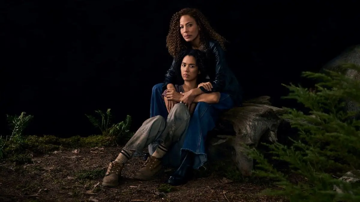 Jasmin Savoy Brown and  Tawny Cypress 